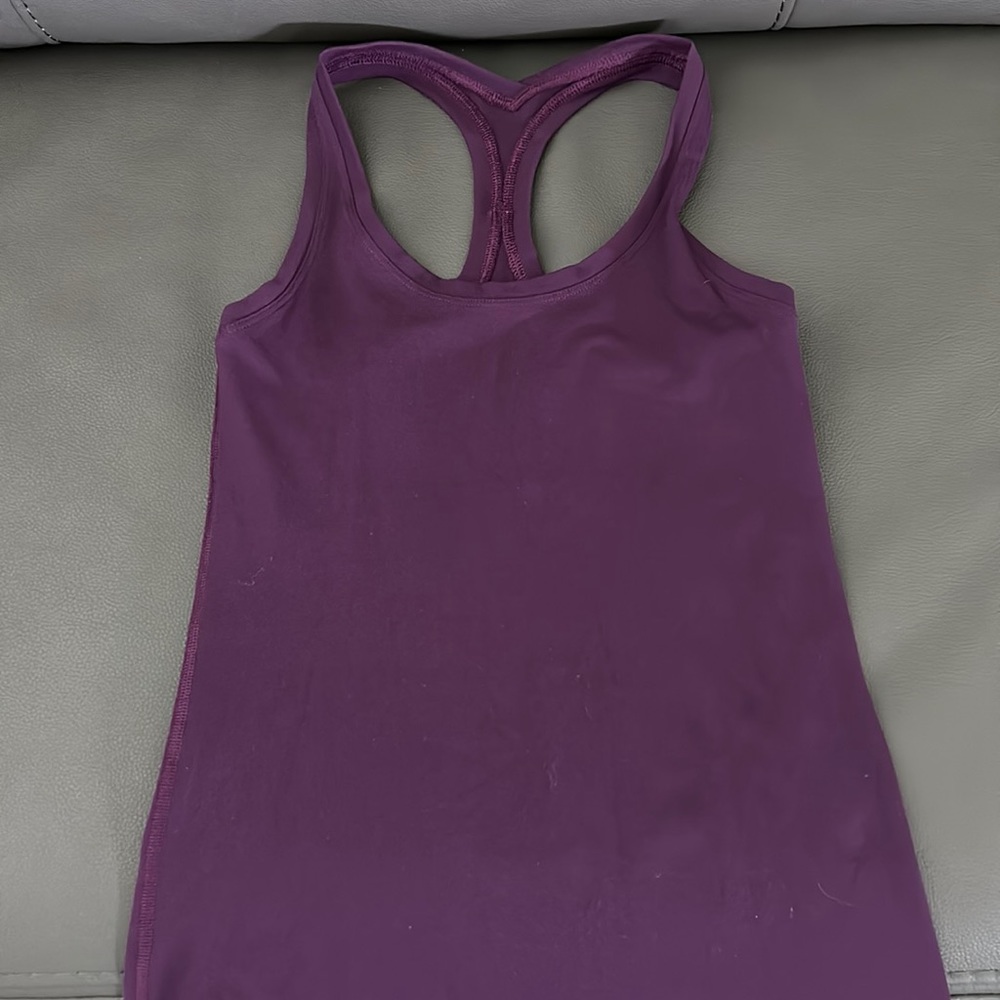 Lululemon brand new purple tank. Size 4